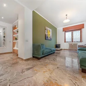 https://casa-da-suite-gloria.italymilanhotels.net